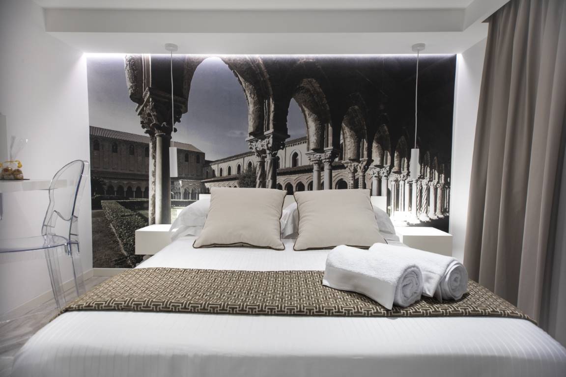 Monreale Suite Quaroni Rooms hystoric center of Palermo